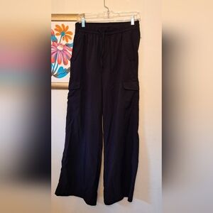 Old Navy Black flare cargo pants with adjustable waist